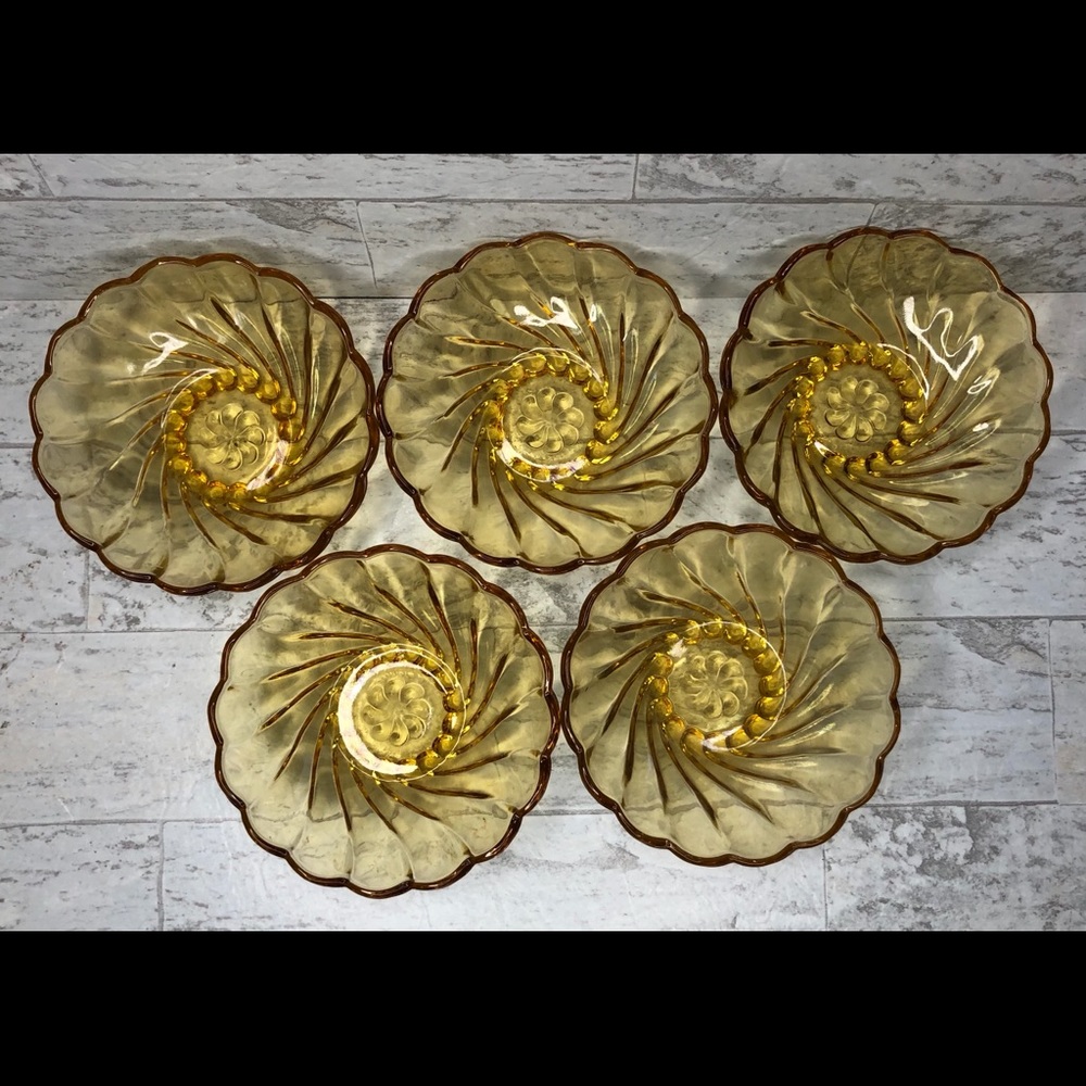 Vintage Amber Hazel Atlas Swirl Glass Scallop 5Pc